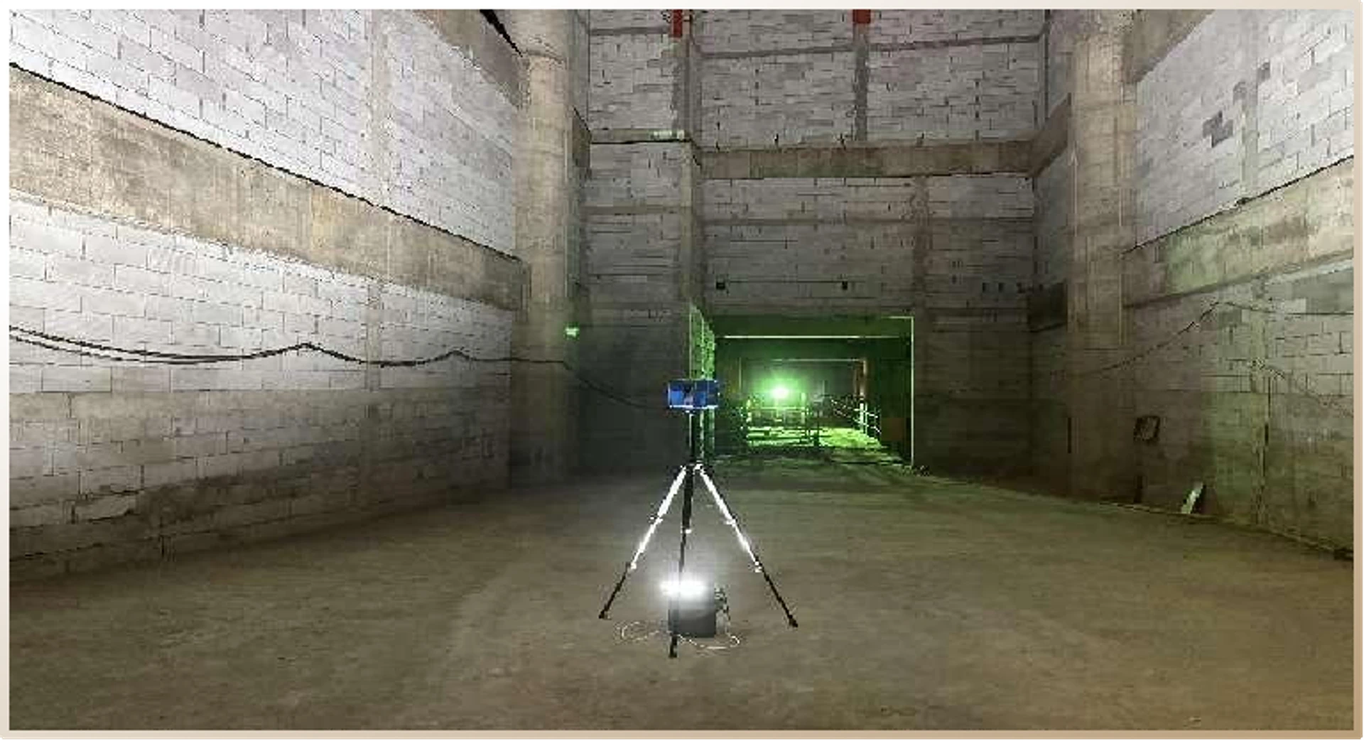 案例配图3：南京牛首山菩提道空间，高精度点云扫描建模，完成点云处理、石门建模贴图、隧洞 BIM 建模及 CAD 出图。